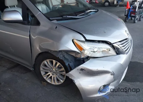 2013 Toyota Sienna Xle V6 8 Passenger from USA, damaged, VIN 5TDYK3DC1DS360089